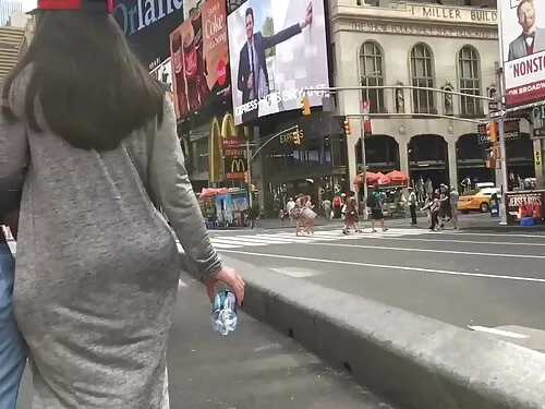 BrattyMilf: Her جزیر ...